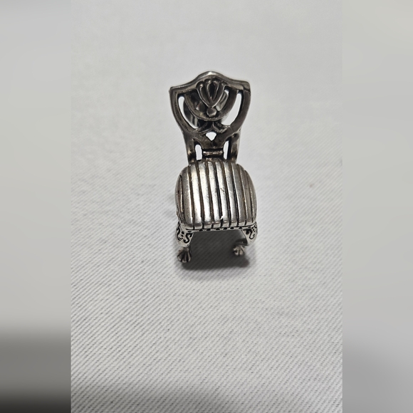 Very Unique Vintage  Sterling Silver Marked 800 AR chair Pendant. - Picture 1 of 7